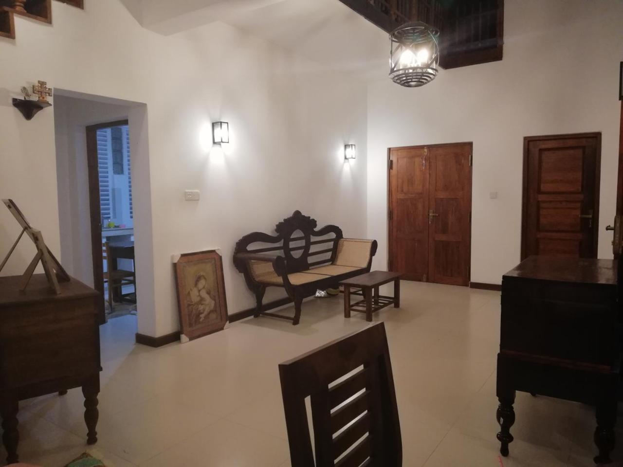 니곰보 Air Port 5 Minutes Super Clean Upul B&B 외부 사진