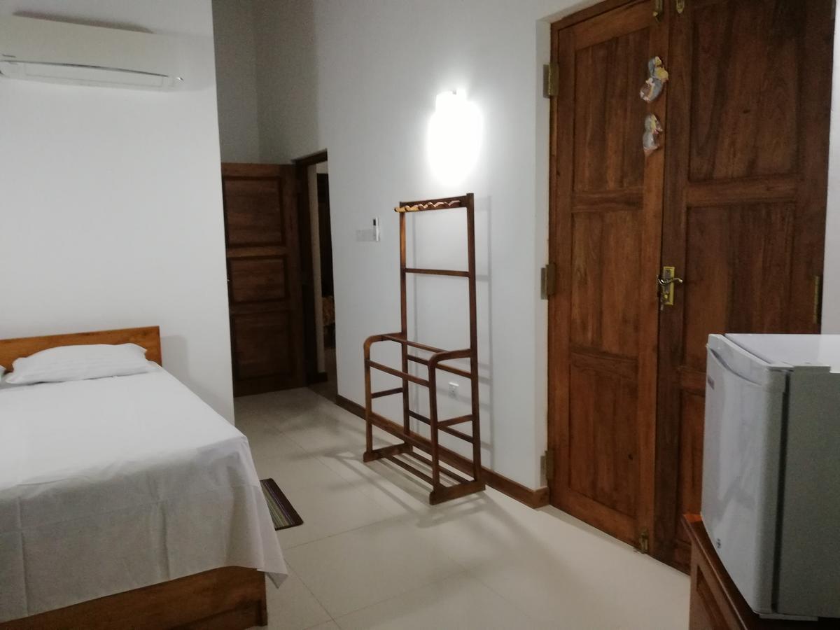 니곰보 Air Port 5 Minutes Super Clean Upul B&B 외부 사진