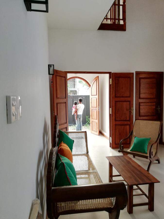 니곰보 Air Port 5 Minutes Super Clean Upul B&B 외부 사진